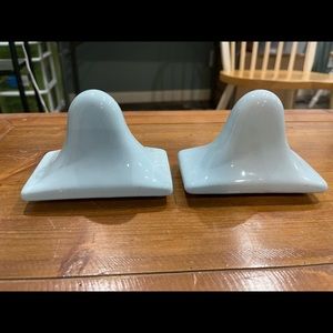 Twilight blue ceramic towel holder with rod